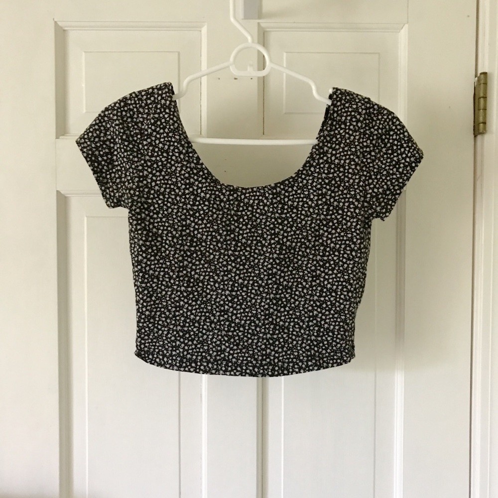 Garage crop top
